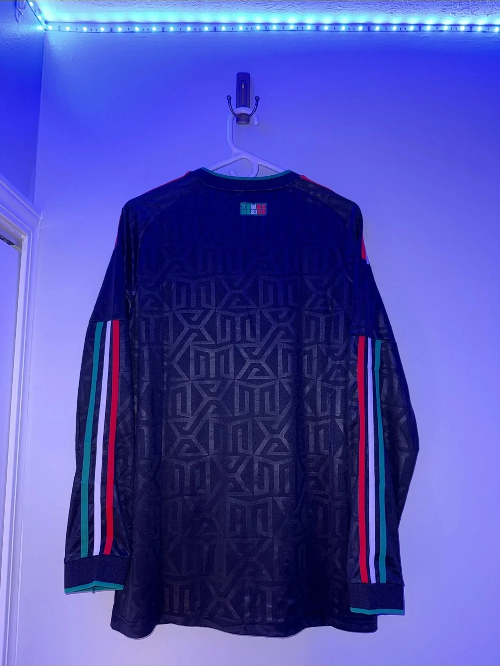 adidas Men’s Mexico Third 2026 World Cup Black Jersey Long Sleeve Size L